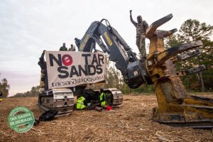 20121119-tar-sands-blockade.jpg.492x0_q85_crop-smart