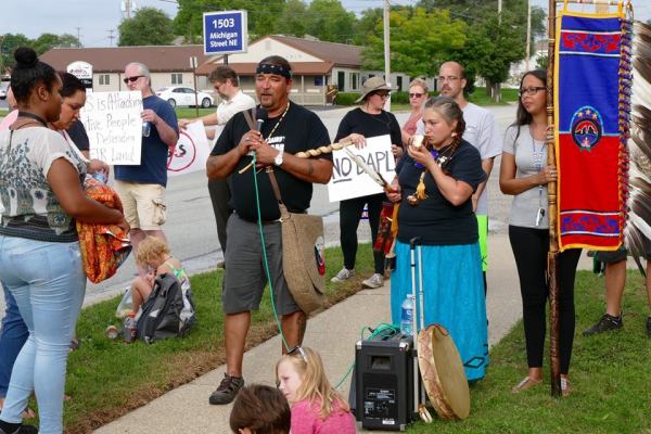 14233251_10154342290835168_8472311152033960014_n